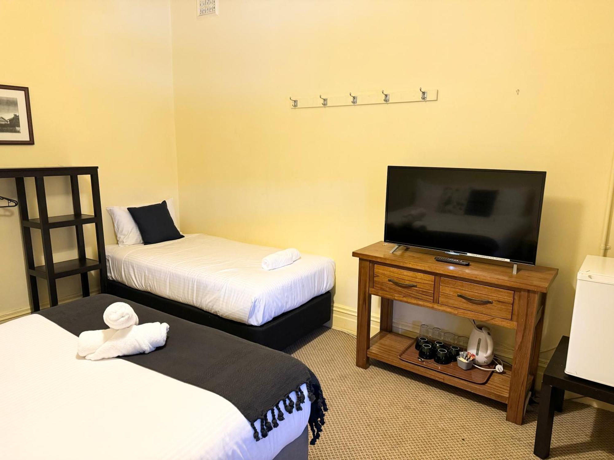 The Commercial Hotel Wallerawang Zimmer foto